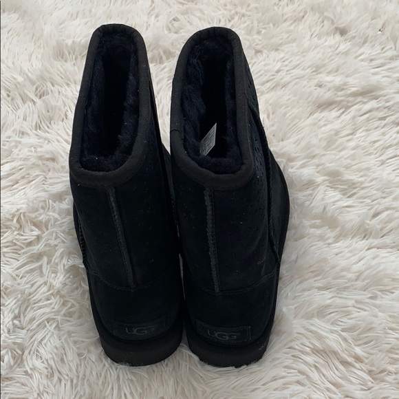 New UGG star girl black boots - Picture 5 of 8
